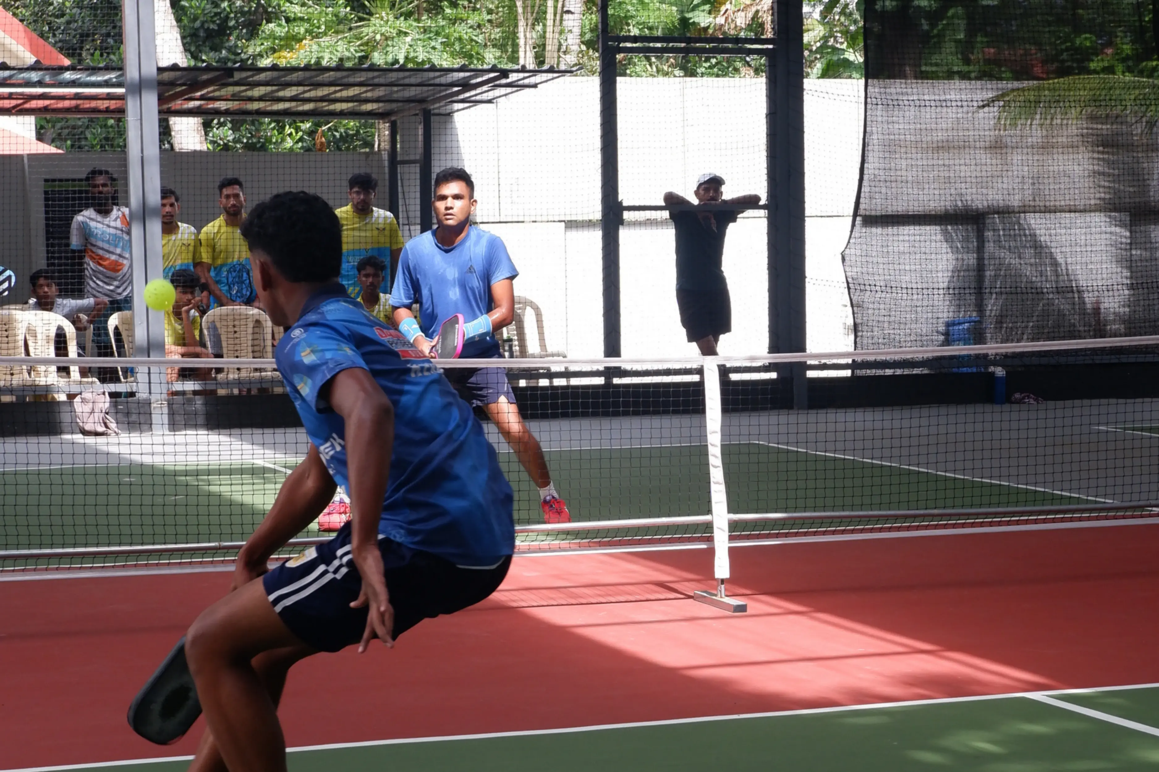 Open play pickleball session at Spinz